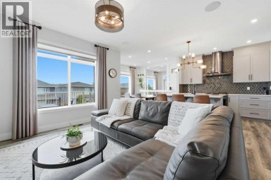 411 Rivercrest Boulevard Cochrane Alberta photo 16
