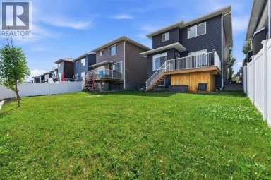 411 Rivercrest Boulevard Cochrane Alberta photo 40