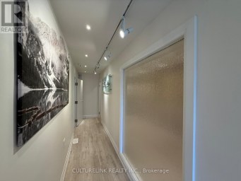 REAR 2ND & 3RD FLOOR - 5509 YONGE STREET Toronto (Willowdale East) Ontario photo 5