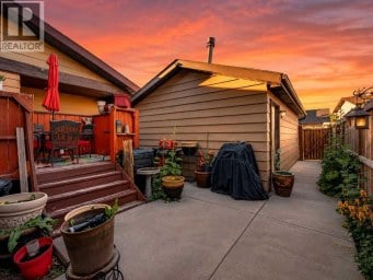 4726 44 Avenue NE Calgary Alberta photo 36