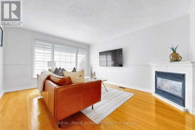 67 CATHEDRAL BLUFFS DRIVE Toronto (Cliffcrest) Ontario photo 4