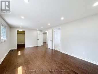 21 MAYVERN CRESCENT Richmond Hill (North Richvale) Ontario photo 34