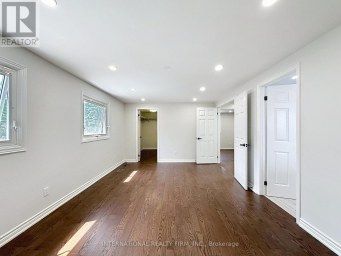 21 MAYVERN CRESCENT Richmond Hill (North Richvale) Ontario photo 35