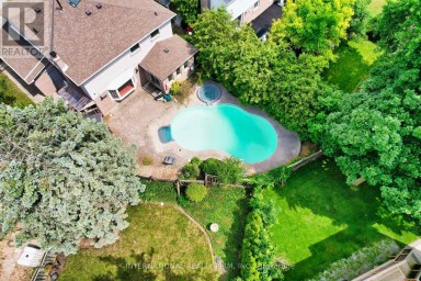 21 MAYVERN CRESCENT Richmond Hill (North Richvale) Ontario photo 4