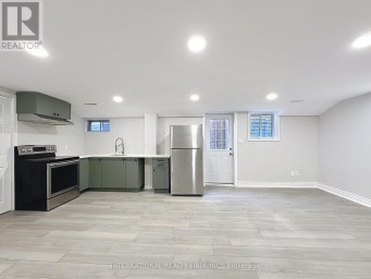 21 MAYVERN CRESCENT Richmond Hill (North Richvale) Ontario photo 43