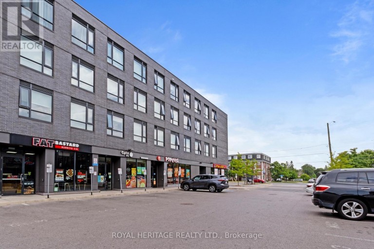 307 - 1800 SIMCOE STREET N, Oshawa (Samac), Ontario, L1G0C2