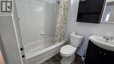 3254 MILLEN STREET Unit# 5 Windsor Ontario photo 6