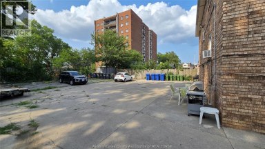 3254 MILLEN STREET Unit# 5 Windsor Ontario photo 9