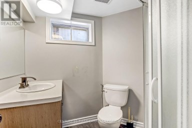 665 UPPER QUEEN STREET London South (South P) Ontario photo 30