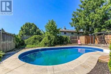 665 UPPER QUEEN STREET London South (South P) Ontario photo 34
