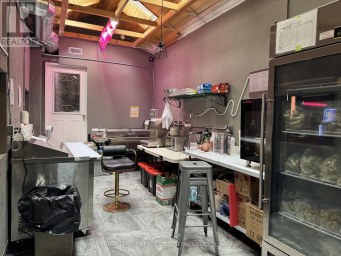 MAIN FLOOR - 172 OSSINGTON AVENUE Toronto (Trinity-Bellwoods) Ontario photo 7
