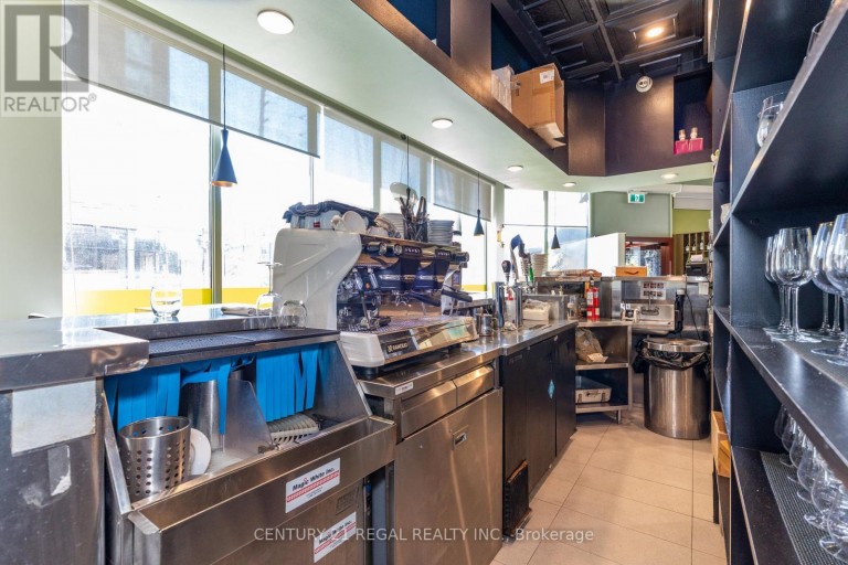 1444 DUPONT STREET, Toronto (Dovercourt-Wallace Emerson-Junction), Ontario, M6P4H3
