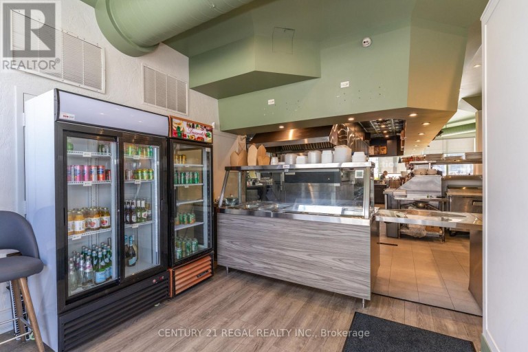 1444 DUPONT STREET, Toronto (Dovercourt-Wallace Emerson-Junction), Ontario, M6P4H3