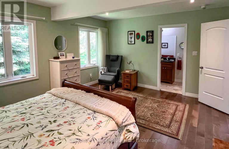 58 CEDARLANE DRIVE, Wasaga Beach, Ontario, L9Z2S1