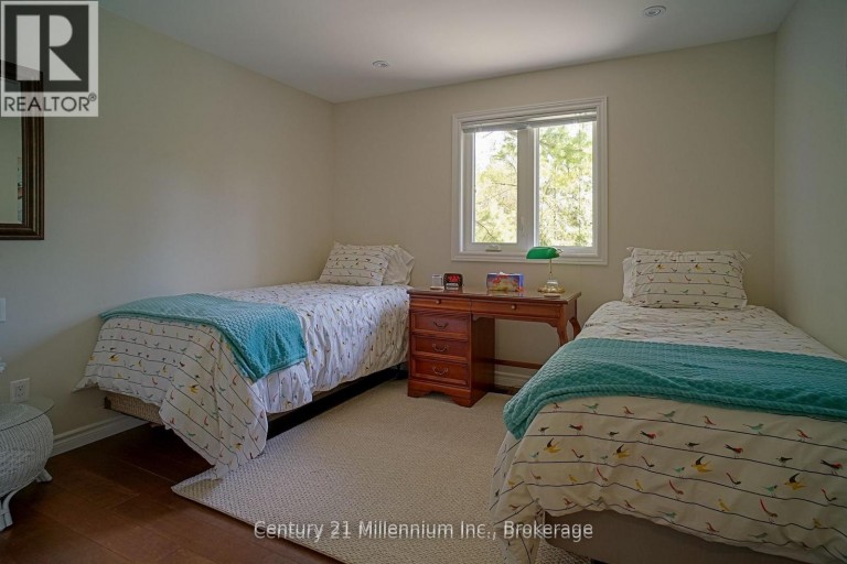 58 CEDARLANE DRIVE, Wasaga Beach, Ontario, L9Z2S1