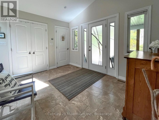 58 CEDARLANE DRIVE, Wasaga Beach, Ontario, L9Z2S1
