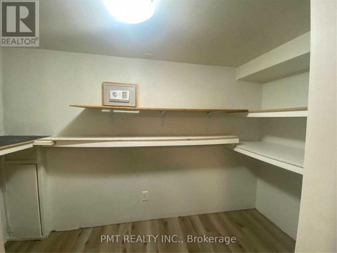 LOWER - 41 PARK STREET, Toronto (Birchcliffe-Cliffside), Ontario, M1N2N4
