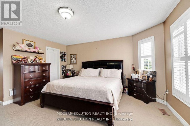 552 WILDGRASS ROAD, Mississauga (Cooksville), Ontario, L5B4H7