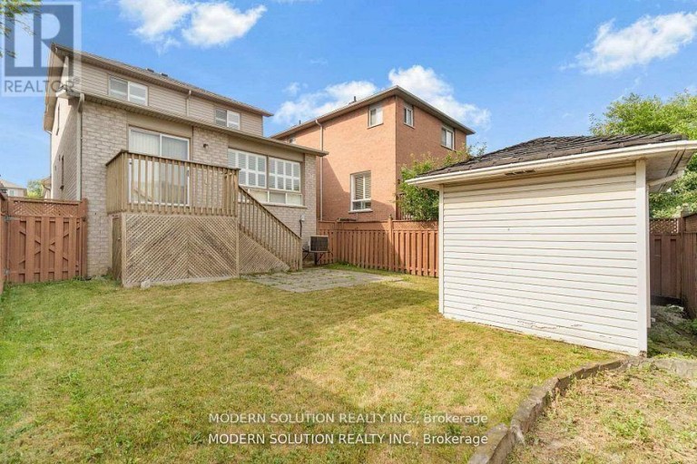 552 WILDGRASS ROAD, Mississauga (Cooksville), Ontario, L5B4H7