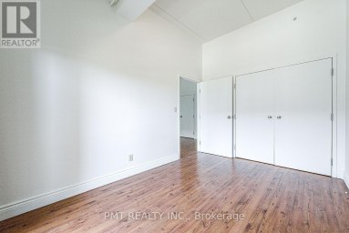 208 - 150 COLBORNE STREET E Brantford Ontario photo 12