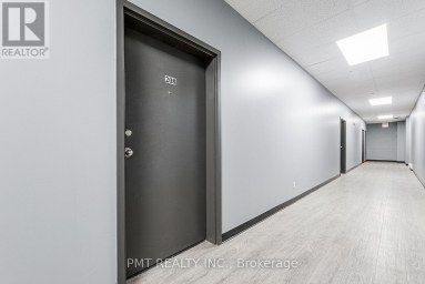 208 - 150 COLBORNE STREET E Brantford Ontario photo 20