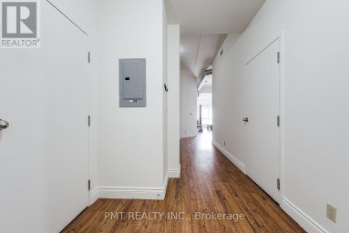 208 - 150 COLBORNE STREET E Brantford Ontario photo 3