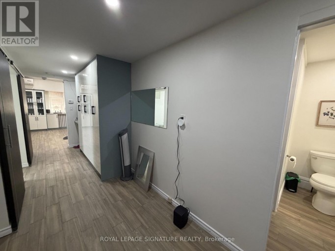 1 - 12 DUKE STREET, Hamilton (Durand), Ontario, L8P1X1