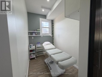 1 - 12 DUKE STREET Hamilton (Durand) Ontario photo 6
