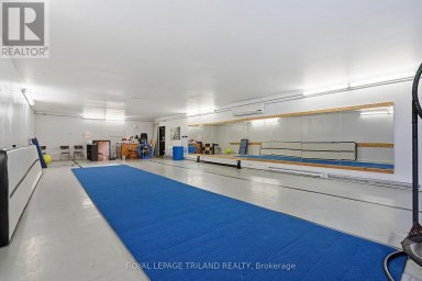 STUDIO AND OFFICES - 80 ALBERT STREET Central Huron (Clinton) Ontario photo 20