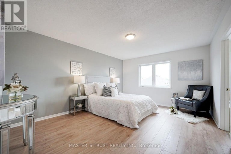 55 BETTINA PLACE, Whitby (Rolling Acres), Ontario, L1R0E9