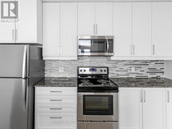 1705 - 840 QUEENS PLATE DRIVE, Toronto (West Humber-Clairville), Ontario, M9W0E7