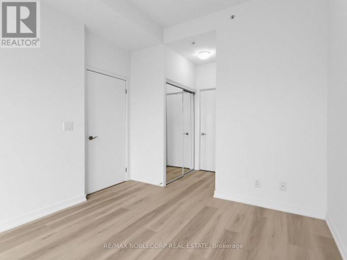 1705 - 840 QUEENS PLATE DRIVE, Toronto (West Humber-Clairville), Ontario, M9W0E7