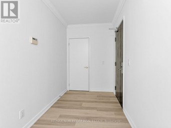 1705 - 840 QUEENS PLATE DRIVE Toronto (West Humber-Clairville) Ontario photo 5