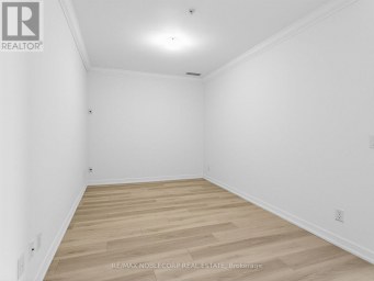 1705 - 840 QUEENS PLATE DRIVE Toronto (West Humber-Clairville) Ontario photo 6