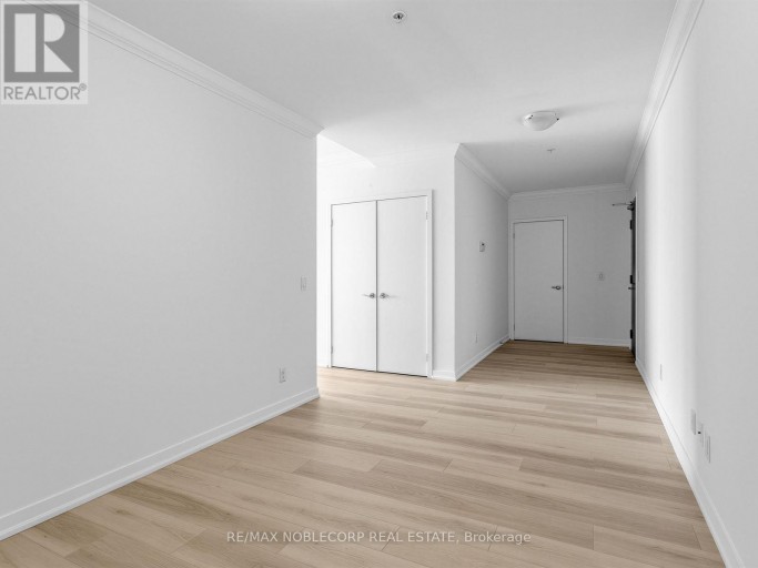 1705 - 840 QUEENS PLATE DRIVE, Toronto (West Humber-Clairville), Ontario, M9W0E7