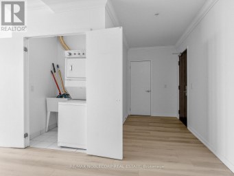 1705 - 840 QUEENS PLATE DRIVE Toronto (West Humber-Clairville) Ontario photo 9