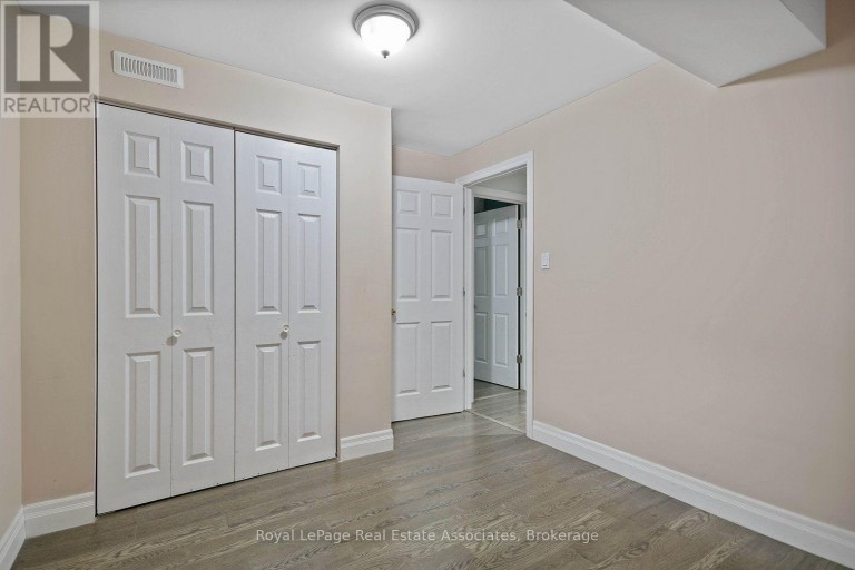 LOWER - 16 SERGIO MARCHI STREET, Toronto (Downsview-Roding-CFB), Ontario, M3L0B7