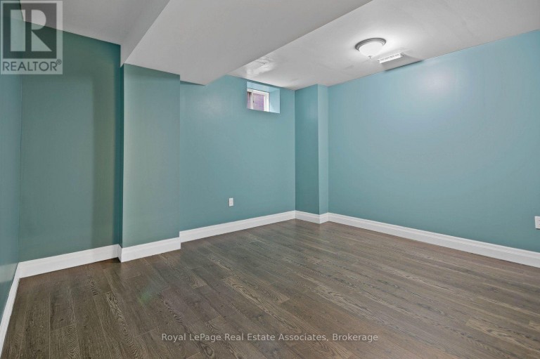 LOWER - 16 SERGIO MARCHI STREET, Toronto (Downsview-Roding-CFB), Ontario, M3L0B7