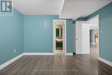 LOWER - 16 SERGIO MARCHI STREET Toronto (Downsview-Roding-CFB) Ontario photo 21