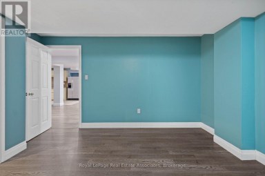 LOWER - 16 SERGIO MARCHI STREET Toronto (Downsview-Roding-CFB) Ontario photo 23