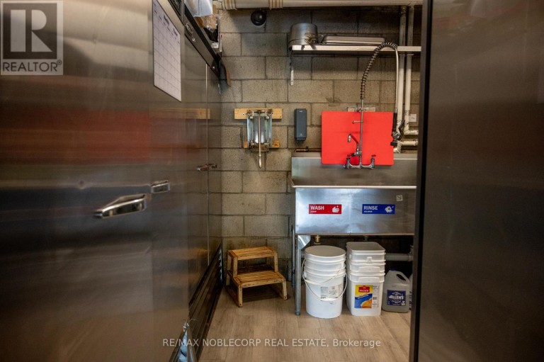 1205 QUEEN STREET W, Toronto (South Parkdale), Ontario, M6K0B9