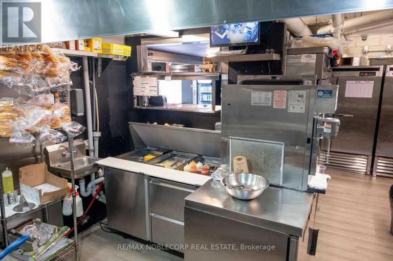 1205 QUEEN STREET W, Toronto (South Parkdale), Ontario, M6K0B9