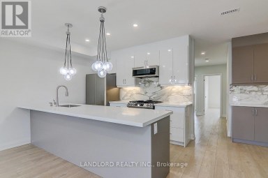 UPPER - 115 LIVINGSTONE AVENUE Toronto (Briar Hill-Belgravia) Ontario photo 10