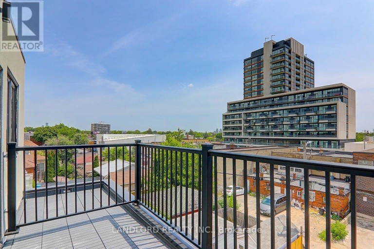 UPPER - 115 LIVINGSTONE AVENUE, Toronto (Briar Hill-Belgravia), Ontario, M6E2L7