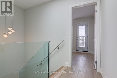 UPPER - 115 LIVINGSTONE AVENUE Toronto (Briar Hill-Belgravia) Ontario photo 33
