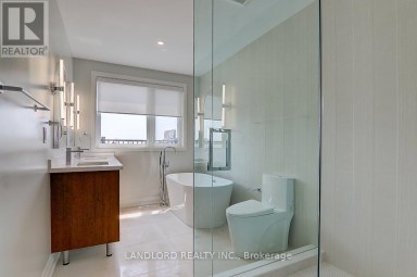 UPPER - 115 LIVINGSTONE AVENUE Toronto (Briar Hill-Belgravia) Ontario photo 37