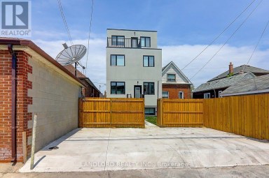 UPPER - 115 LIVINGSTONE AVENUE Toronto (Briar Hill-Belgravia) Ontario photo 6