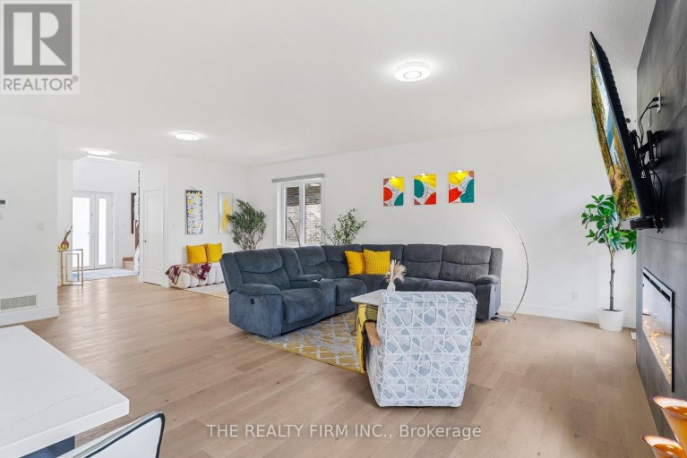 1771 APPLEROCK AVENUE, London North (North S), Ontario, N6G0X7