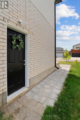1771 APPLEROCK AVENUE, London North (North S), Ontario, N6G0X7
