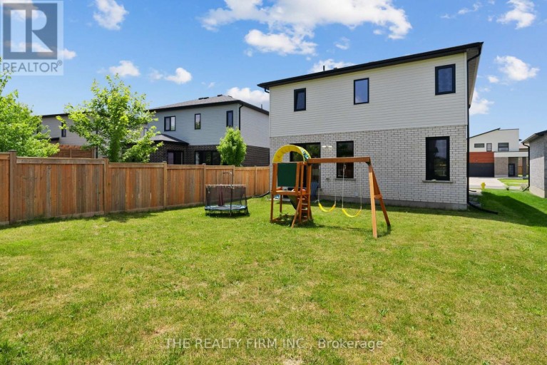 1771 APPLEROCK AVENUE, London North (North S), Ontario, N6G0X7
